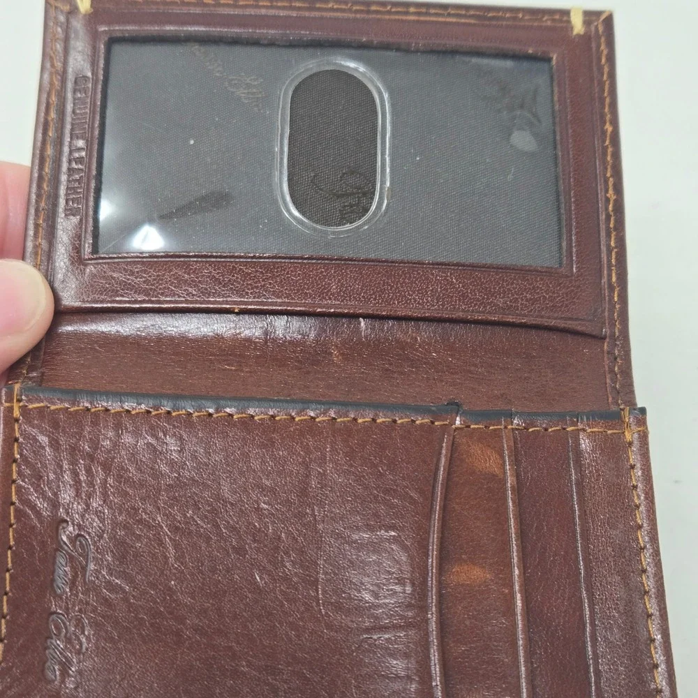 Tasso Elba Mens Brown Genuine Leather Bifold Wallet ID Window Card Holder